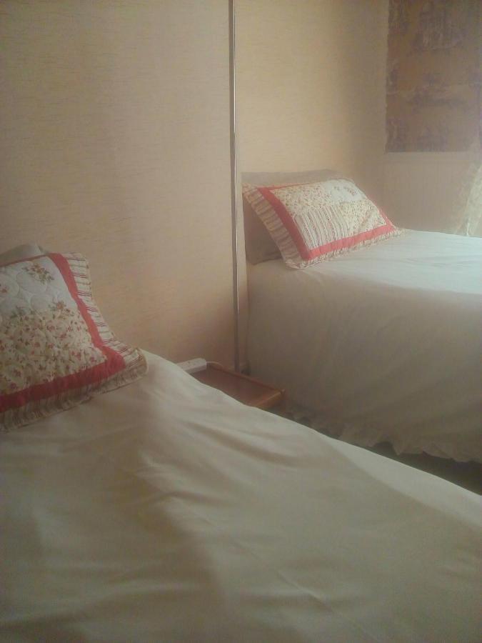 The Principality 2 Singles Bedroom 卡迪夫 外观 照片
